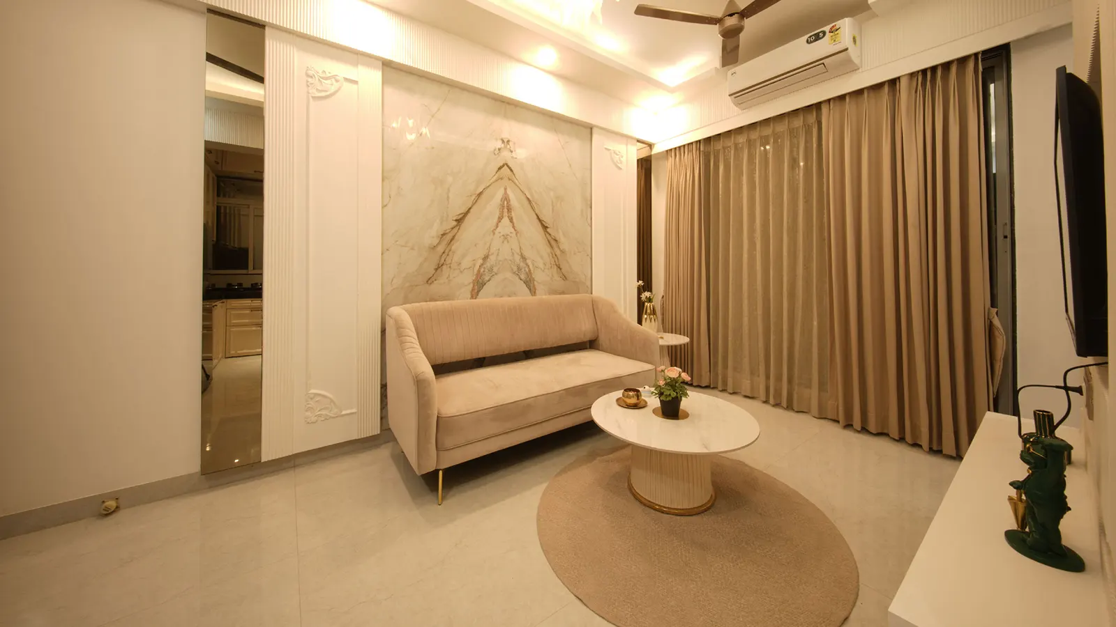 Interiors - Gami Tiara