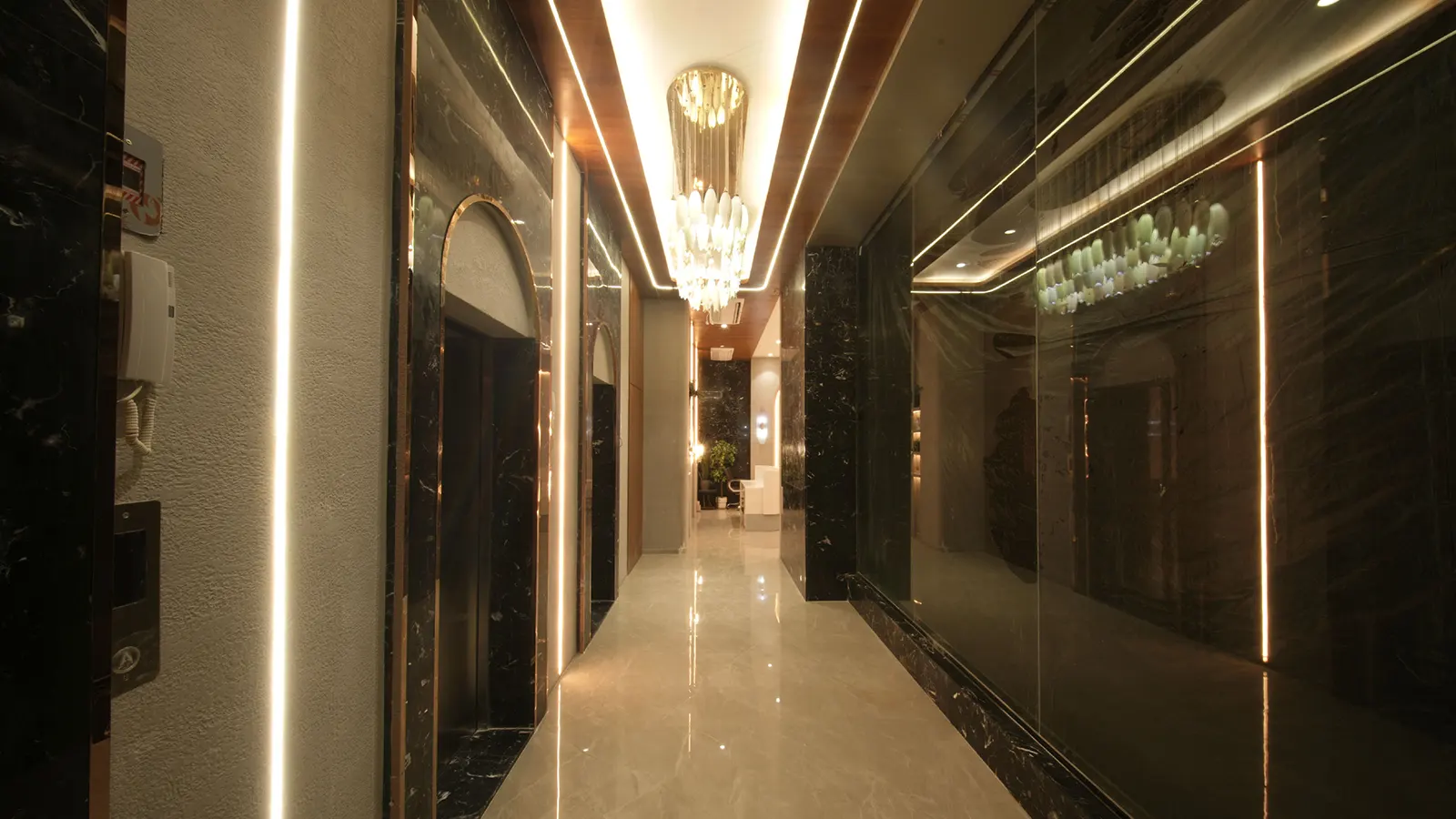 Interiors - Gami Tiara